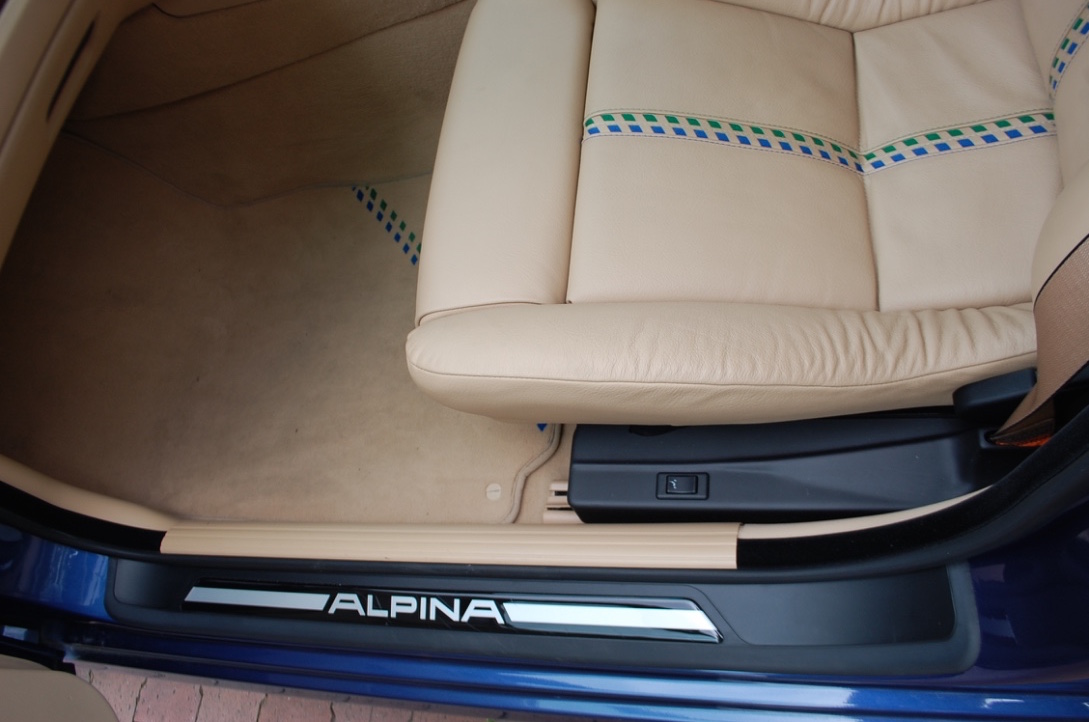 Alpina B10 V8 engine Right Hand Drive!